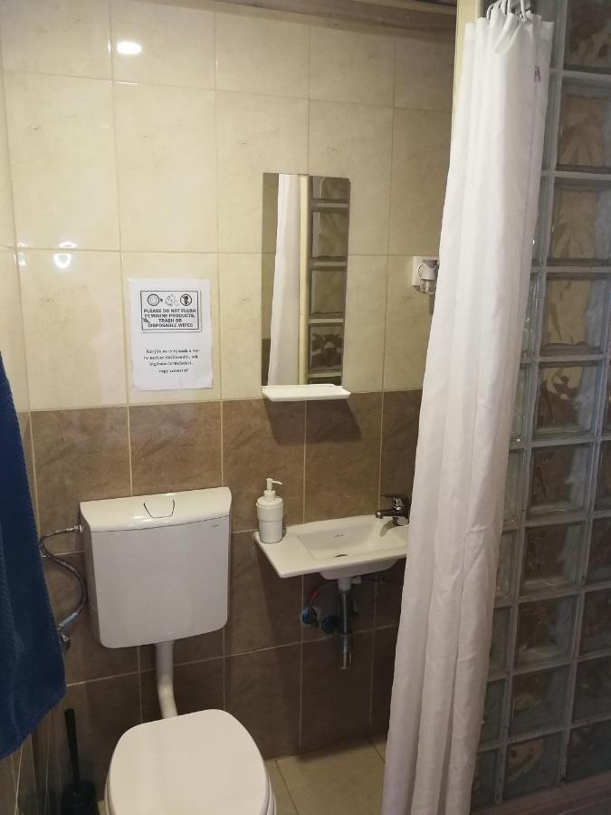 Manoka Guest House Mogyoród Dış mekan fotoğraf